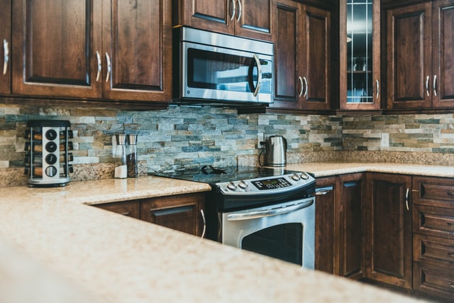 How to Clean Kitchen Tiles Easily