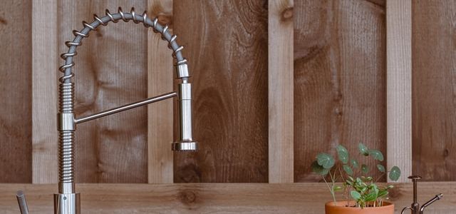 What is the Best Moen Kitchen Faucet