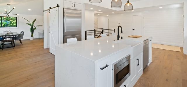 How Much Should a 10×10 Kitchen Remodel Cost